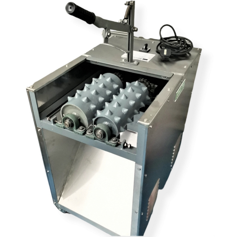 Coconut Dehusking Machine COM14A Coconut Machines